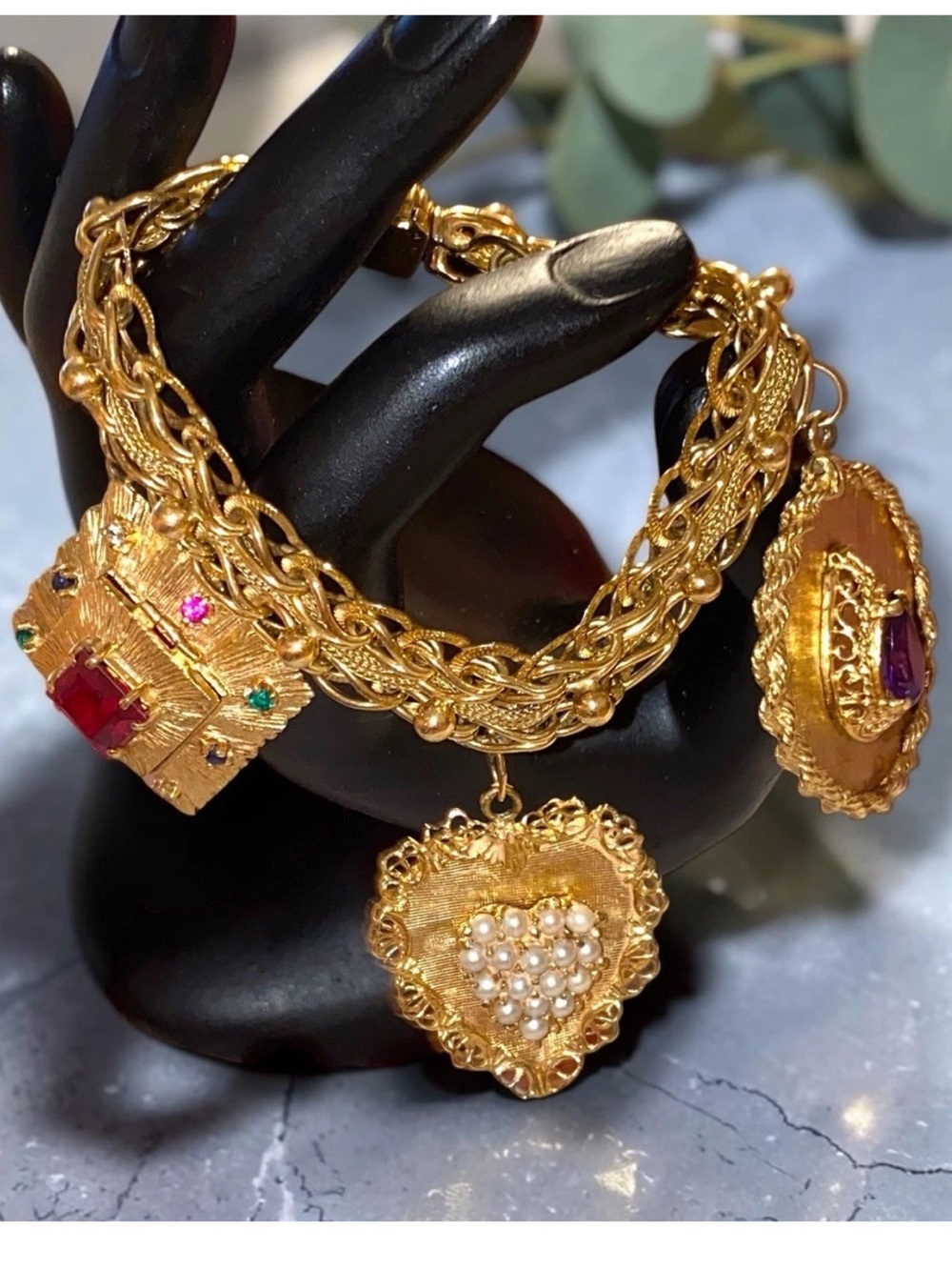 Vintage HEAVY SOLID 14K Yellow Gold 16mm Wide 7” Charm Bracelet with 3 Charms!